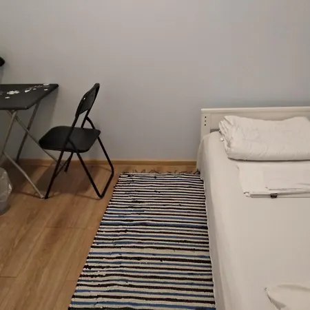 Хостел Harbour Travelers Service Centre - Tourists Only *